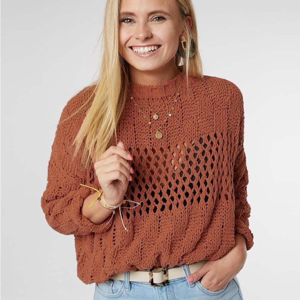 Buckle Billabong On The Horizon Cropped Chenille Sweater. Size Small.